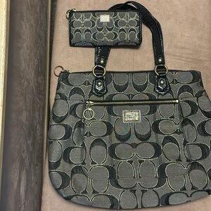 Large Coach Satchel and wallet for sale